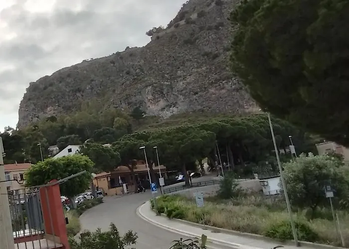 Casa Di Ghito * צ'פאלו